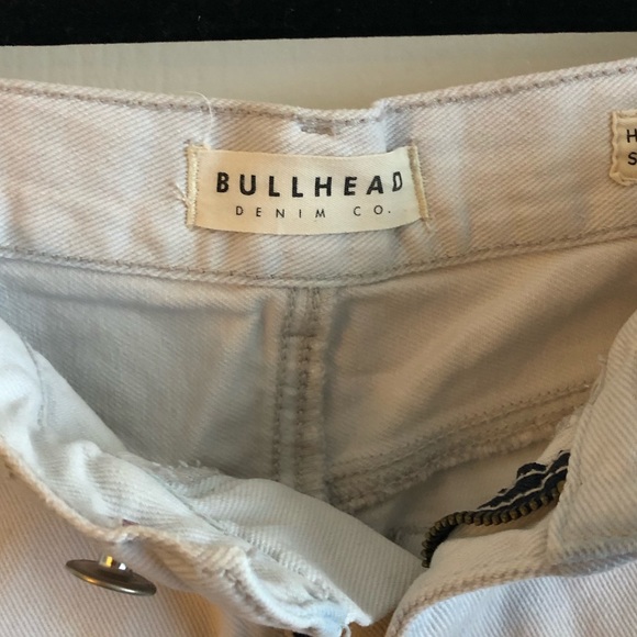 Bullhead denim shorts size 26 - Picture 3 of 5